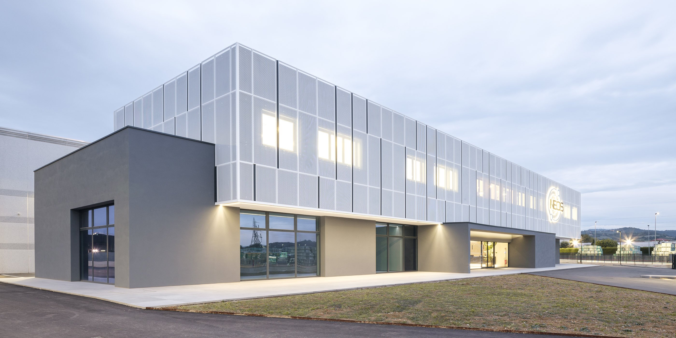 _FPL7708-Neos Headquarters - Fiorano Modenese, Italy - EB studio- Filippo Poli