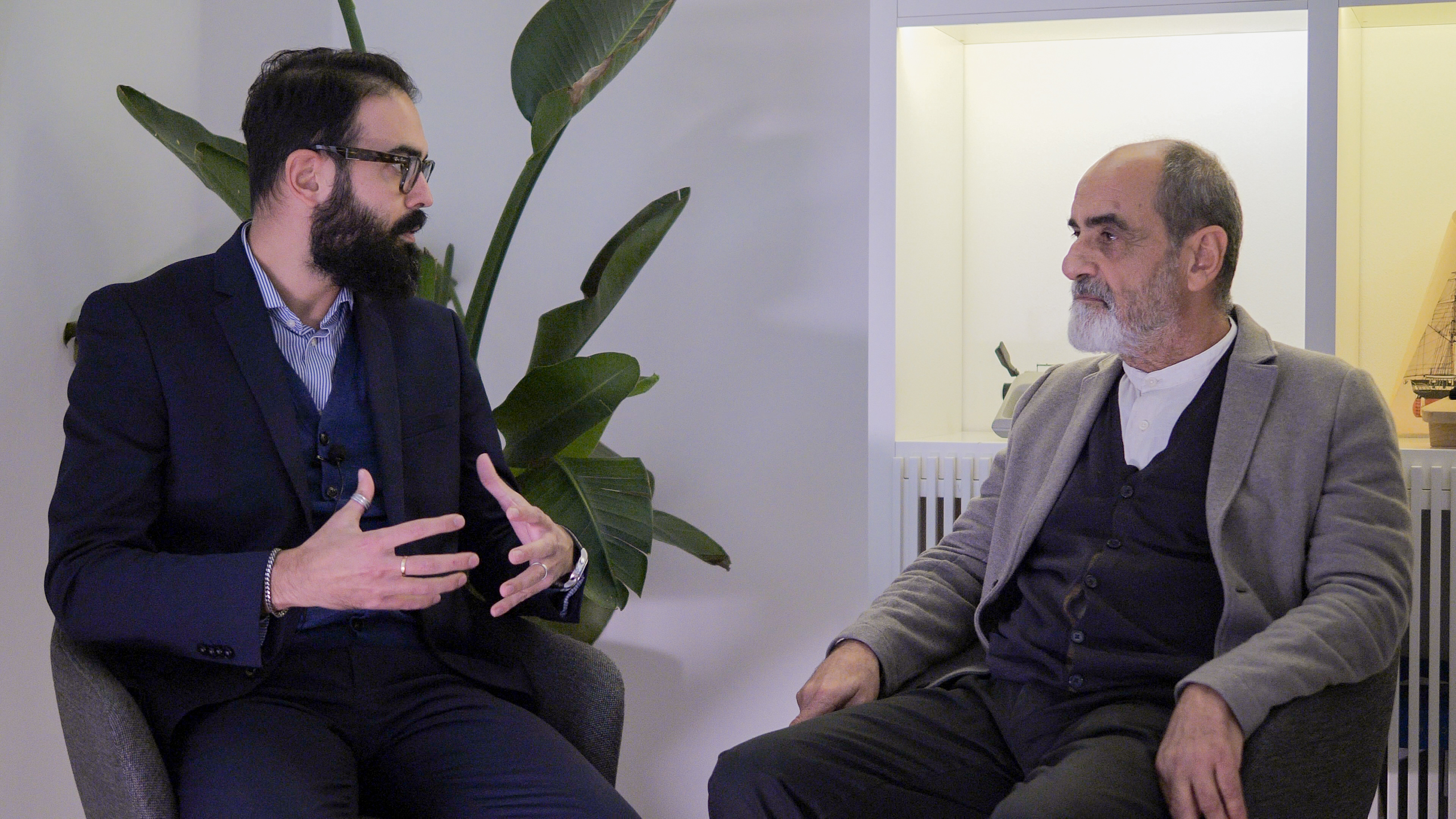 Edoardo Milesi, fundador de Studio Archos, es entrevistado por Manni Group