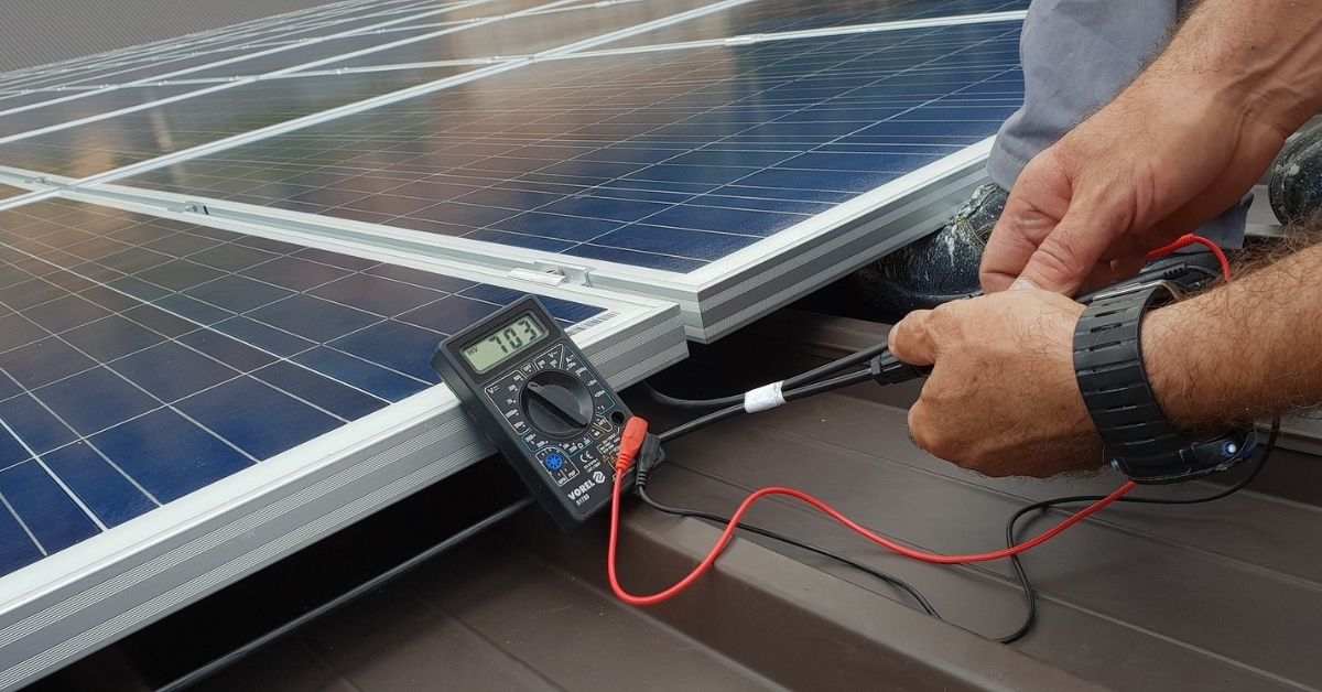 Photovoltaic system monitoring: performance and developments